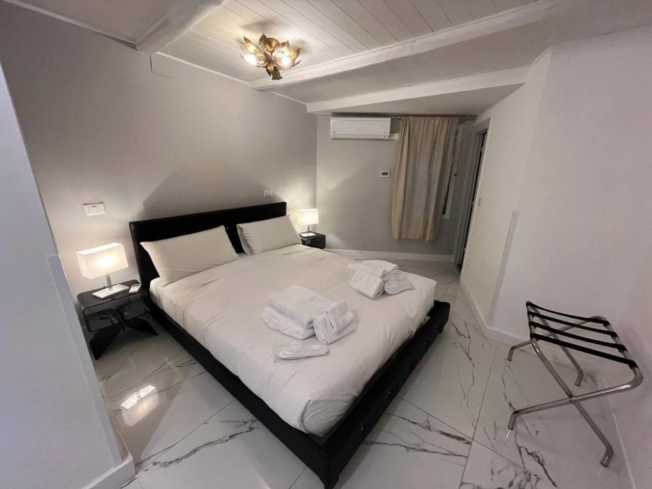 Crispi 30 Stylish Apartment Róma Kültér fotó
